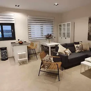 Estupendo Piso En La Playa Victoria Apartamento